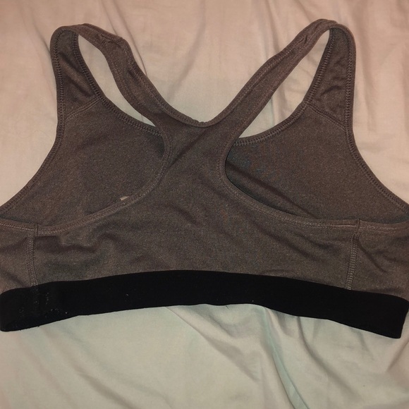Nike Sports Bra - Picture 3 of 3